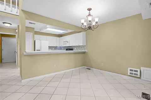 Dining - 226 Hemingway Ln #C, Weldon Spring, MO 63304 photo 2 of 3