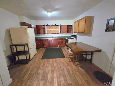 Kitchen - 1206 Rixon, Alton, IL 62002 photo 1 of 1