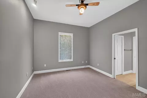 Bedroom - 2400 Wimbledon Estates Dr, Festus, MO 63028 photo 6 of 7