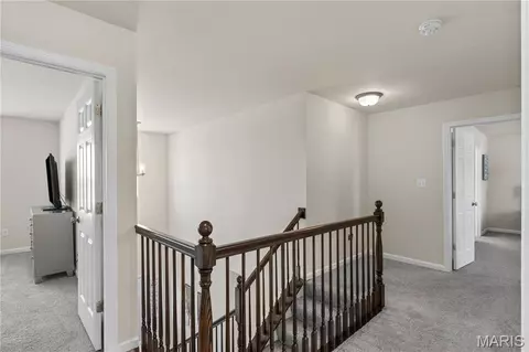 Entry Way - 211 Brookview Way Ct, O'fallon, MO 63366 photo 4 of 6