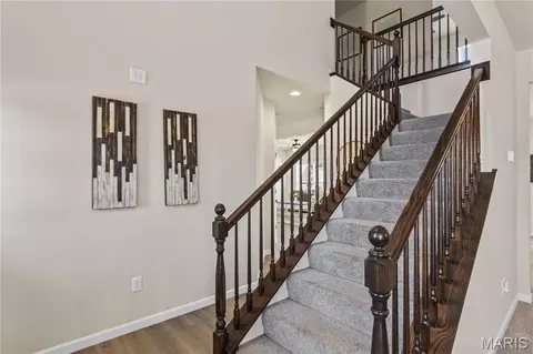 Entry Way - 211 Brookview Way Ct, O'fallon, MO 63366 photo 2 of 6