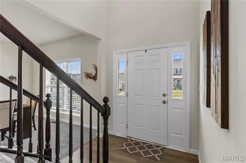 Entry Way - 211 Brookview Way Ct, O'fallon, MO 63366 photo 1 of 6