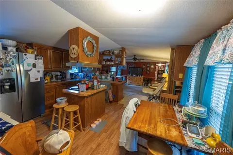 Kitchen - 482 County Road 472, Oak Ridge, MO 63769 photo 3 of 3