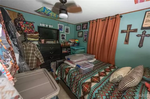 Bedroom - 482 County Road 472, Oak Ridge, MO 63769 photo 2 of 3