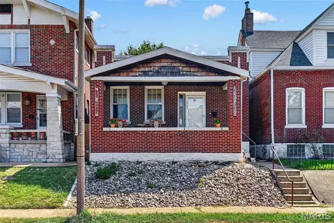 4546 Varrelmann Ave, Saint Louis, MO 63116