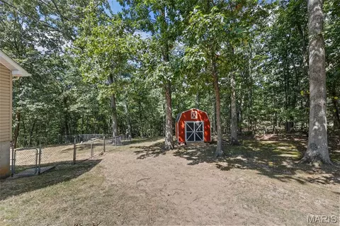 Exterior - 3325 Green Dr, Festus, MO 63028 photo 5 of 12