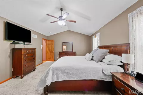 Bedroom - 3325 Green Dr, Festus, MO 63028 photo 3 of 7
