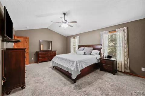 Bedroom - 3325 Green Dr, Festus, MO 63028 photo 2 of 7