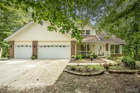 23401 Wild Horse Farms Rd, Warrenton, MO 63383