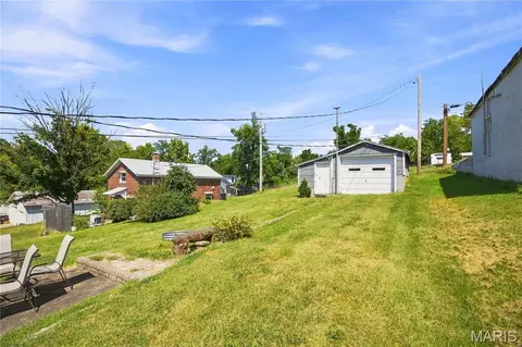 Exterior - 125 E 9th St, Hermann, MO 65041 photo 10 of 10