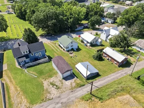 View/Area - 125 E 9th St, Hermann, MO 65041 photo 4 of 6