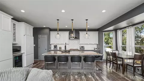 Kitchen - 18 Macarthur Ct, Saint Charles, MO 63304 photo 1 of 5