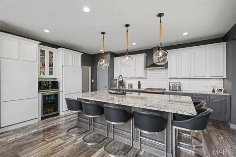 Kitchen - 18 Macarthur Ct, Saint Charles, MO 63304 photo 2 of 5