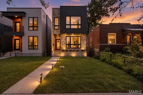 4330 Vista Ave, Saint Louis, MO 63110