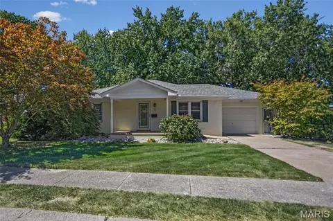 2009 Madison Ave, Edwardsville, IL 62025