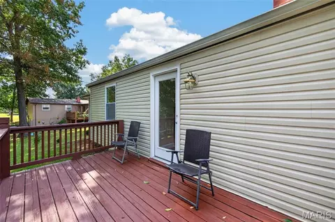 Exterior - 1114 Patsy Ln, O'fallon, MO 63366 photo 3 of 10