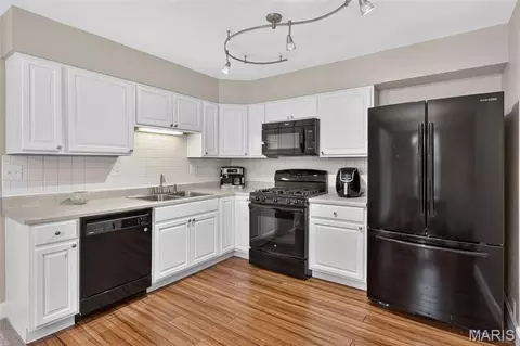 Kitchen - 1114 Patsy Ln, O'fallon, MO 63366 photo 1 of 2