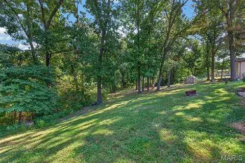 Exterior - 1114 Patsy Ln, O'fallon, MO 63366 photo 7 of 10