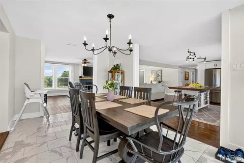 Dining - 8120 Angell Rd, Gerald, MO 63037 photo 3 of 3