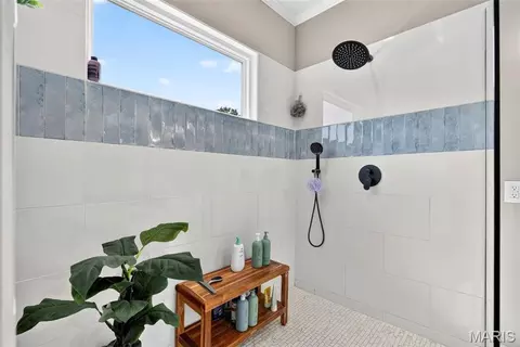Bath - 8120 Angell Rd, Gerald, MO 63037 photo 9 of 11