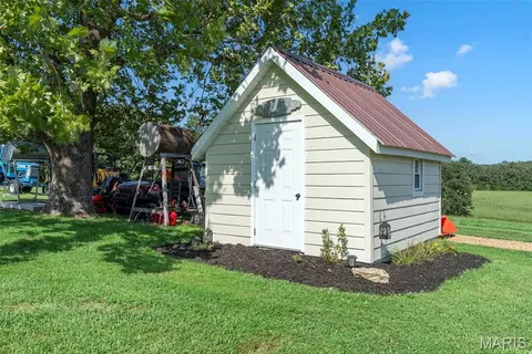 Exterior - 8120 Angell Rd, Gerald, MO 63037 photo 22 of 27