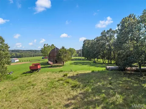 Exterior - 8120 Angell Rd, Gerald, MO 63037 photo 19 of 27