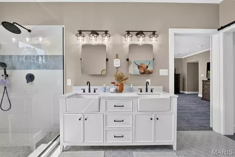 Bath - 8120 Angell Rd, Gerald, MO 63037 photo 10 of 11