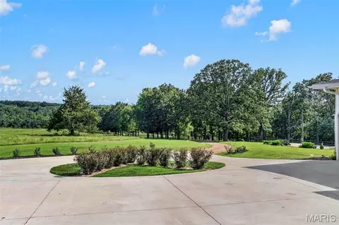 Exterior - 8120 Angell Rd, Gerald, MO 63037 photo 13 of 27