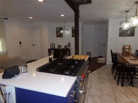 Kitchen - 508 Eiler Rd, Belleville, IL 62223 photo 4 of 7