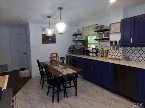 Kitchen - 508 Eiler Rd, Belleville, IL 62223 photo 5 of 7
