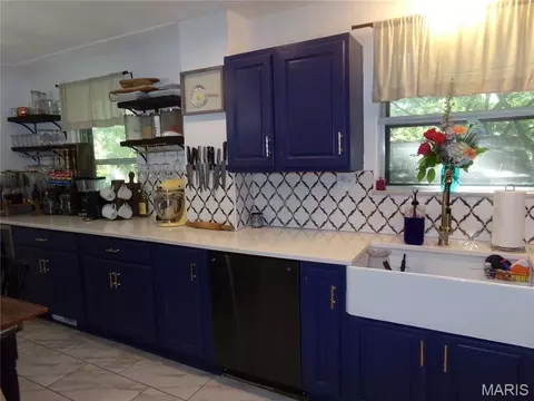 Kitchen - 508 Eiler Rd, Belleville, IL 62223 photo 7 of 7
