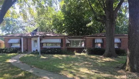 Exterior - 508 Eiler Rd, Belleville, IL 62223 photo 1 of 15