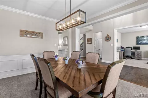 Dining - 136 Stewards Ln, Eureka, MO 63025 photo 1 of 4