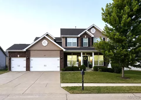 249 Mason Glen Dr, Lake Saint Louis, MO 63367