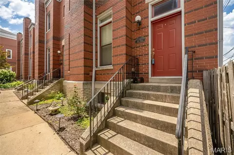 2347 Park Ave #D, Saint Louis, MO 63104