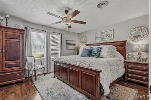 Bedroom - 13199 State Highway Nn, Kennett, MO 63857 photo 1 of 4