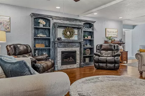Living - 13199 State Highway Nn, Kennett, MO 63857 photo 5 of 5