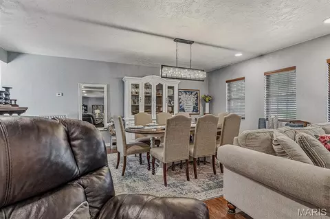 Dining - 13199 State Highway Nn, Kennett, MO 63857 photo 1 of 2