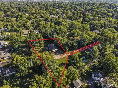 205 Graybridge Rd, Ladue, MO 63124 photo 2