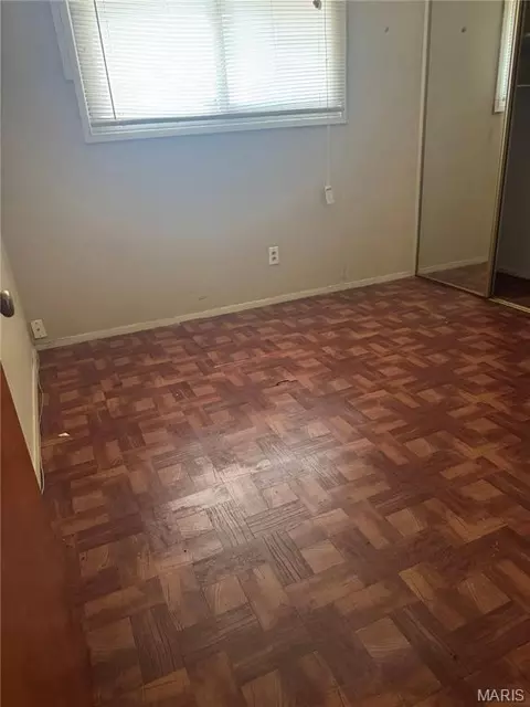 Bedroom - 8337 Graybirch Dr, Berkeley, MO 63134 photo 1 of 1