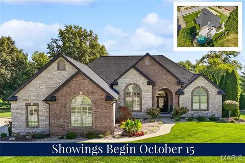 348 Forest Oaks Dr, Caseyville, IL 62232