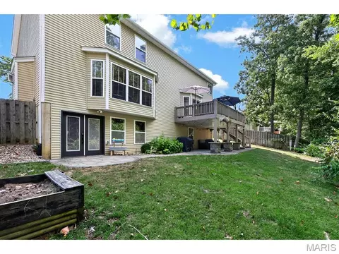 Exterior - 15 Millers Ct, O'fallon, MO 63366 photo 8 of 10