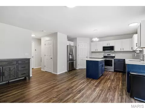 Kitchen - 15 Millers Ct, O'fallon, MO 63366 photo 1 of 5