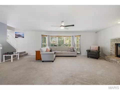 Living - 15 Millers Ct, O'fallon, MO 63366 photo 3 of 7