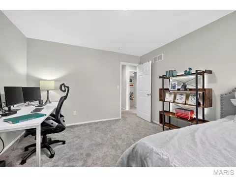 Bedroom - 15 Millers Ct, O'fallon, MO 63366 photo 2 of 10