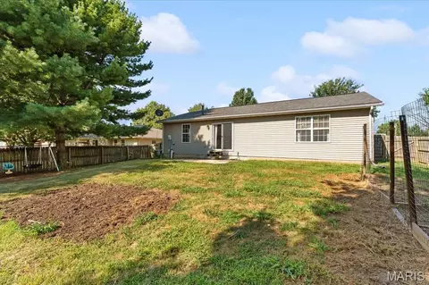 Exterior - 708 S Library St, Waterloo, IL 62298 photo 9 of 9