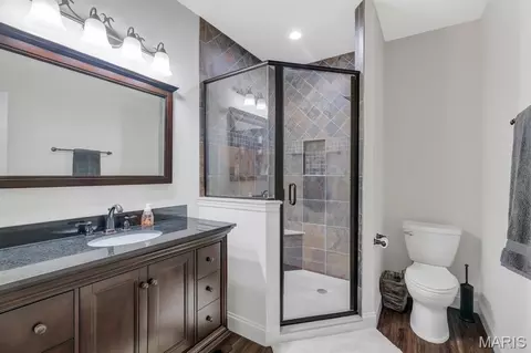 Bath - 221 Oakhurst Cir, O'fallon, MO 63368 photo 5 of 5