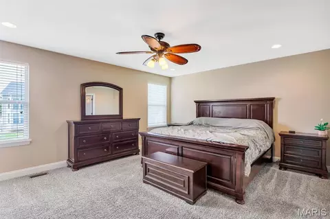 Bedroom - 221 Oakhurst Cir, O'fallon, MO 63368 photo 1 of 10
