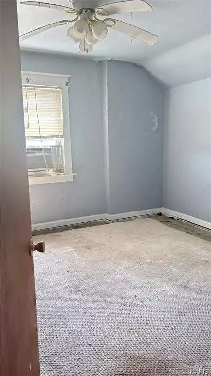 Bedroom - 3802 Avondale Ave, Normandy, MO 63121 photo 5 of 7