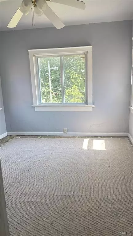 Bedroom - 3802 Avondale Ave, Normandy, MO 63121 photo 4 of 7